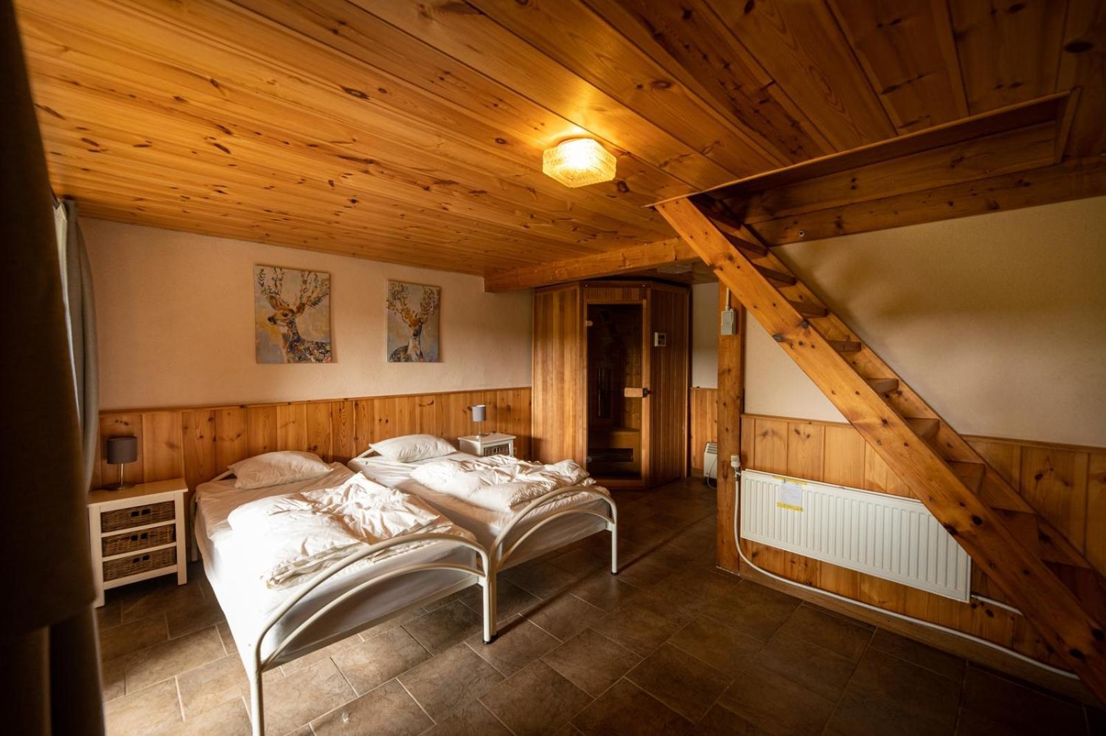 Ardenparks Petite Suisse Hotel Dochamps Exterior photo