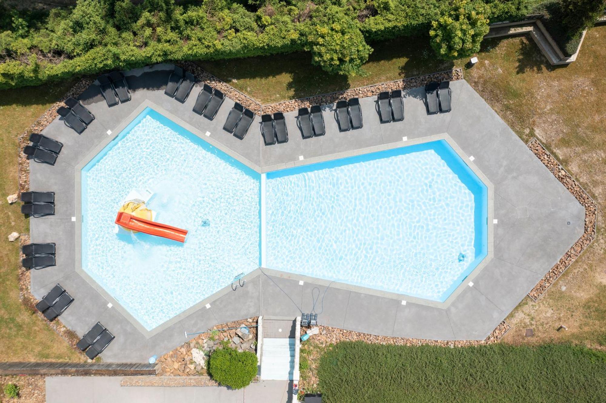 Ardenparks Petite Suisse Hotel Dochamps Exterior photo