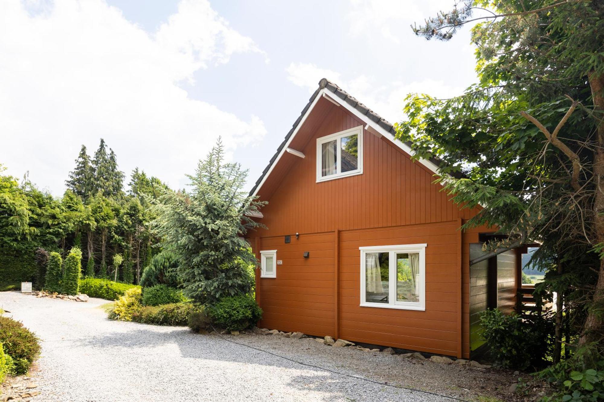 Ardenparks Petite Suisse Hotel Dochamps Exterior photo