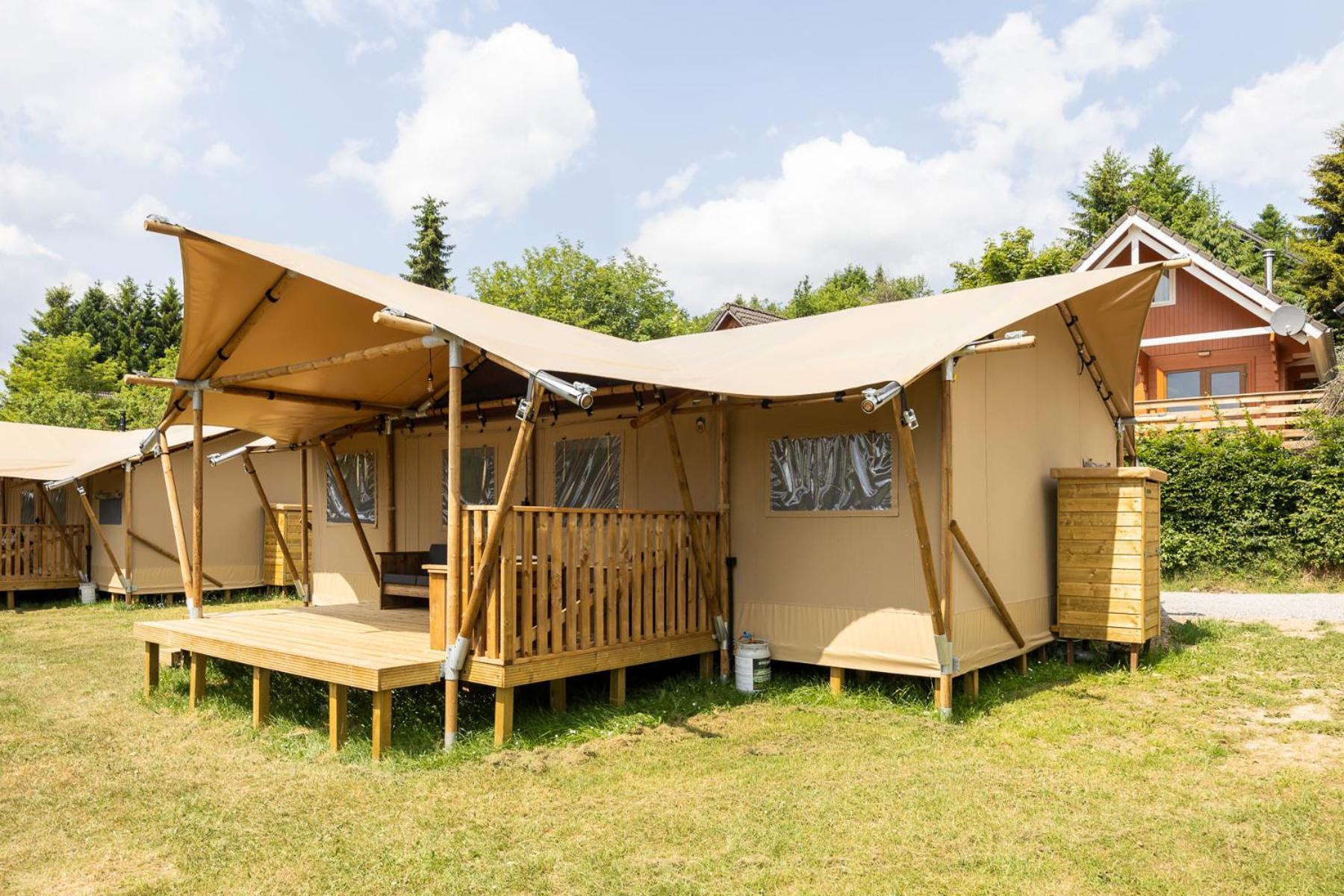 Ardenparks Petite Suisse Hotel Dochamps Exterior photo